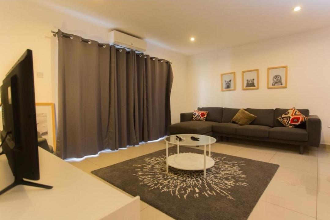 The Gallery Luxury Suites Cpg إيست ليغون المظهر الخارجي الصورة