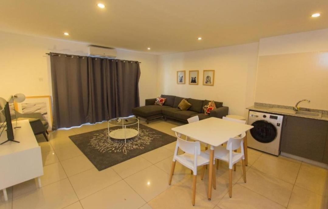 The Gallery Luxury Suites Cpg إيست ليغون المظهر الخارجي الصورة