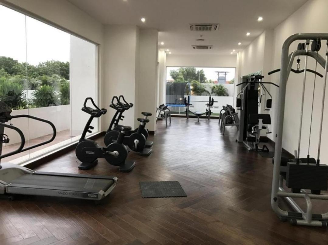 The Gallery Luxury Suites Cpg إيست ليغون المظهر الخارجي الصورة